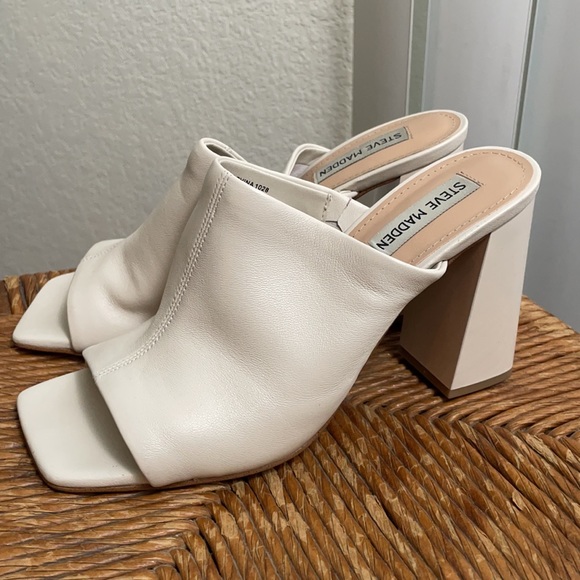 Steve Madden Tule Heeled Mule in Bone Leather - Picture 3 of 10